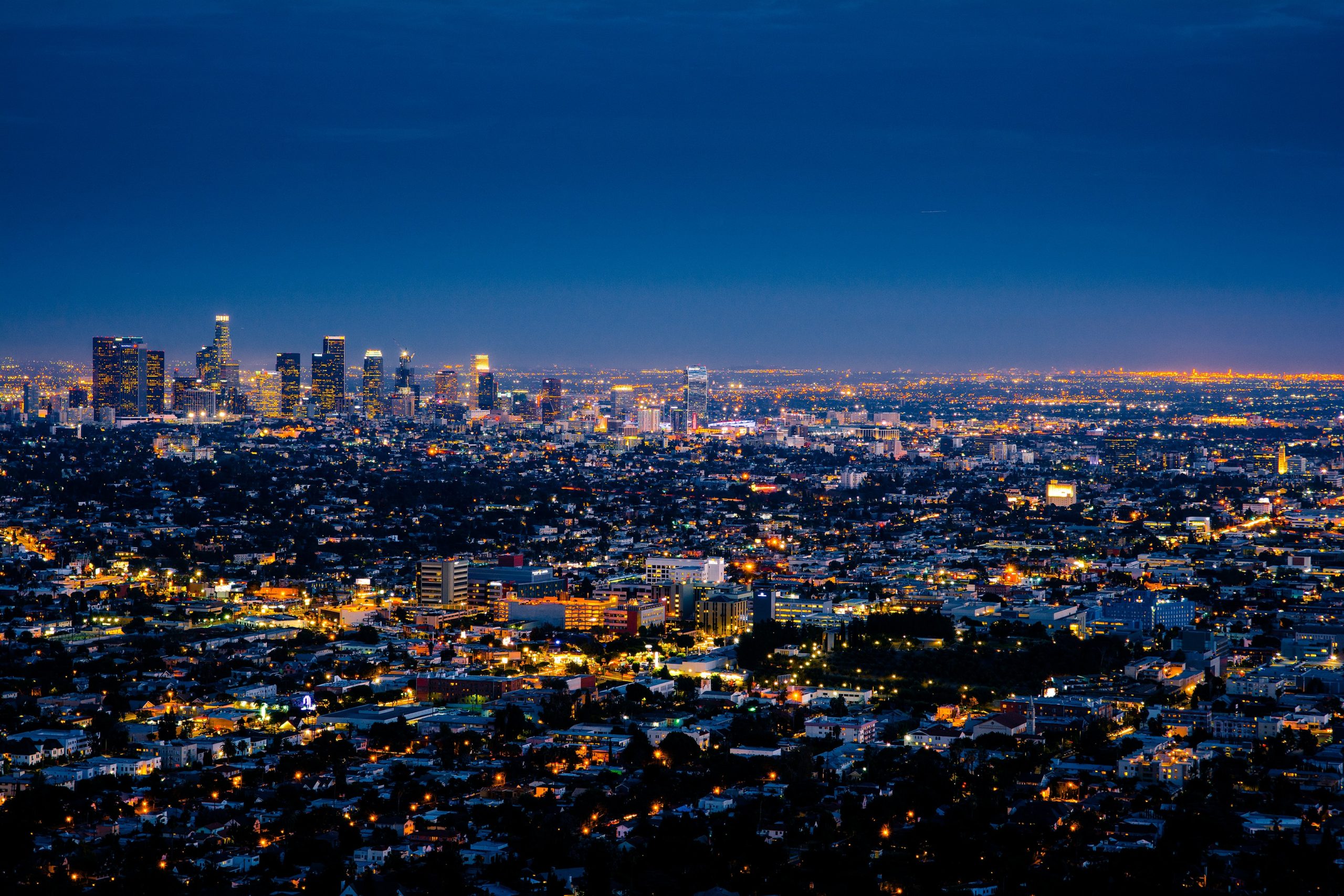 11 Best Liveable Cities for Professionals: Where to Start Your Career