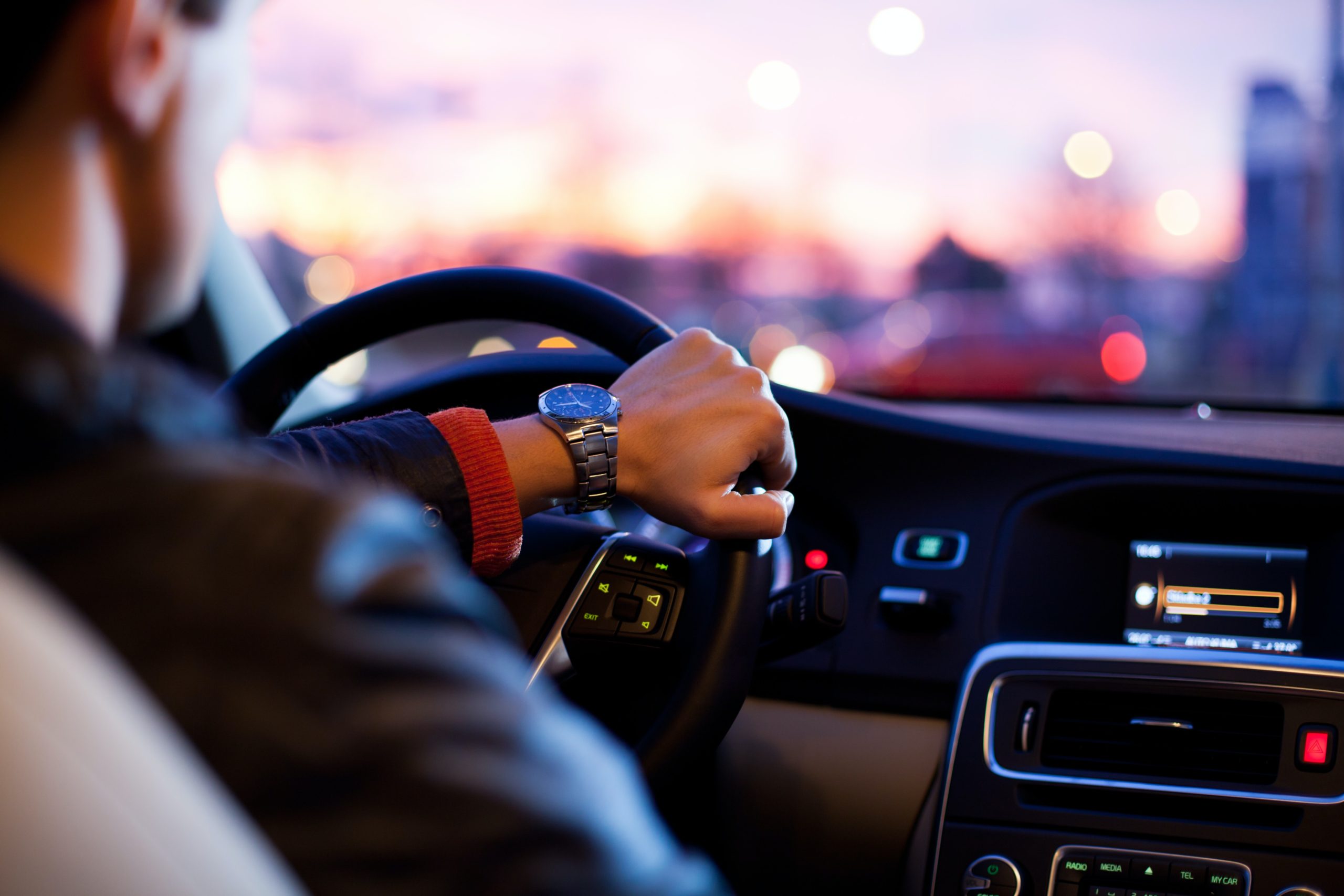 How to get a Rental Car at a Cheap Price? Secrets to save money on your next trip